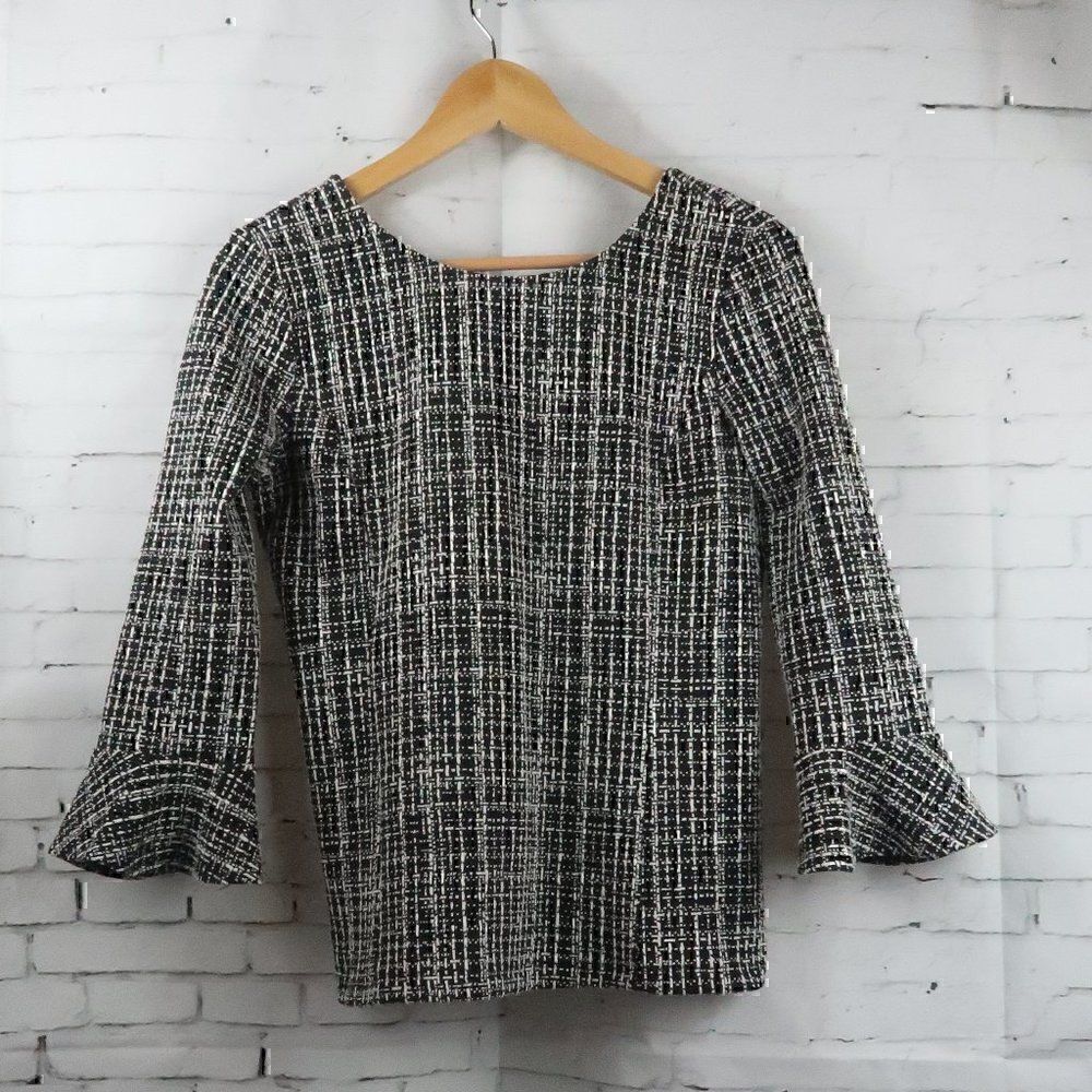 TALBOTS BLACK & WHITE LONG BELL SLEEVE SCOOP BACK NECK STRETCH KNIT TOP SIZE XS